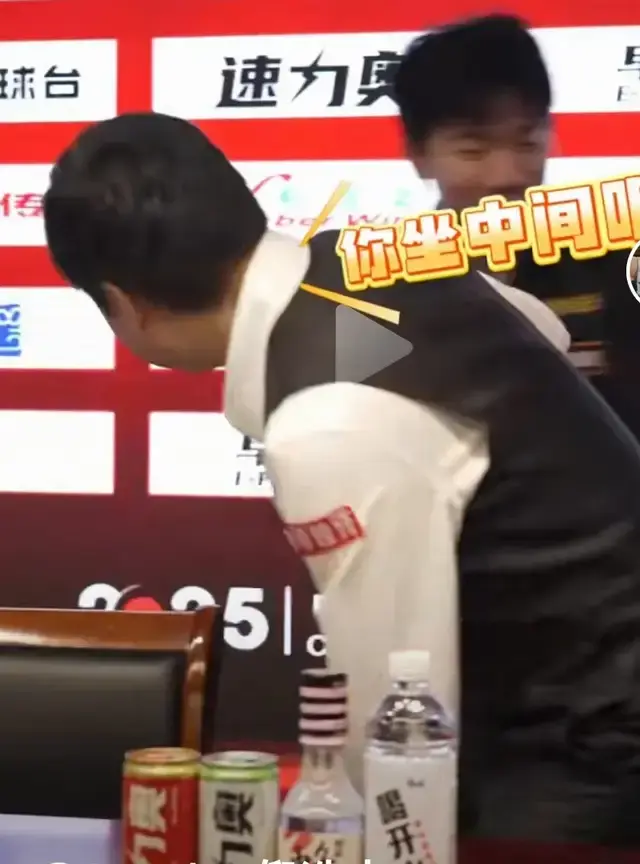 细微动作证, 言中也谈到