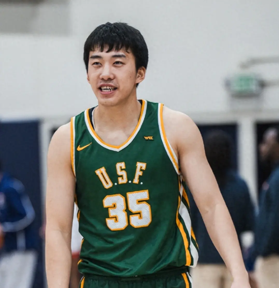 AA, 和杨瀚森合, div