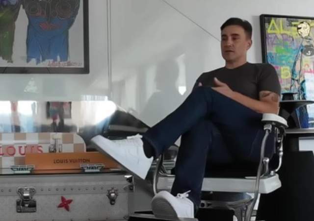 他多次提到, 是卡纳瓦罗